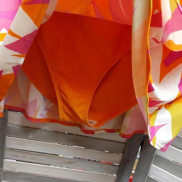 Women's Abstract Bright Color Print Wrap Skirt | Kona Sol | 3X (24/26) - Picture 3 of 9